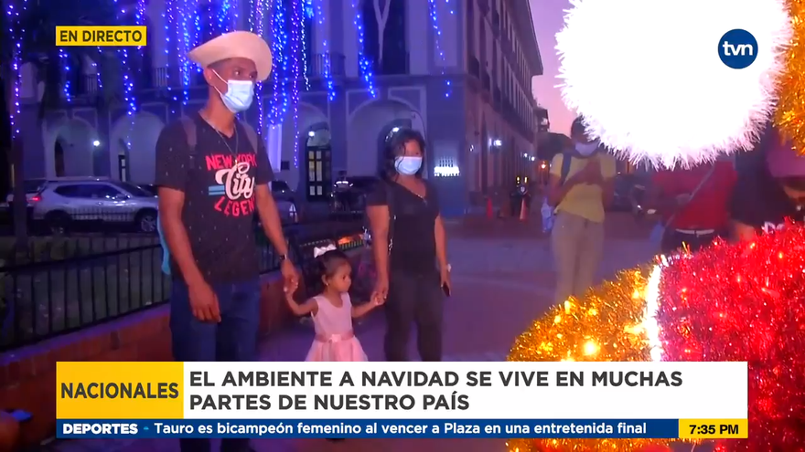 Parques se viste de Navidad