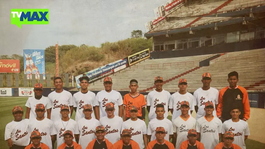 Los Santos se hace con la victoria dejando a Colón fuera del béisbol Juvenil