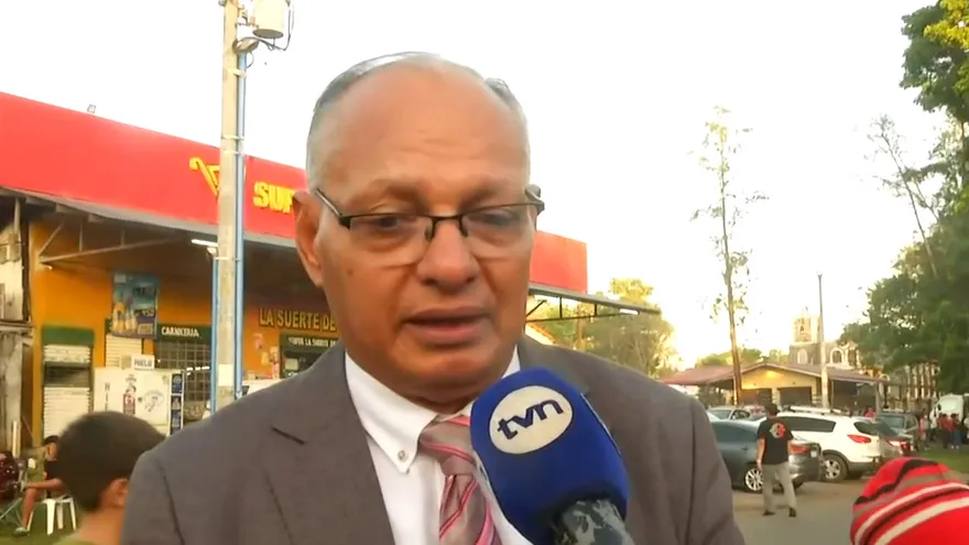 Meduca explica situación en colegio en Nuevo Emperador