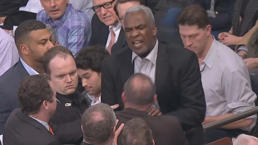 Altercado entre James Dolan y Charles Oakley