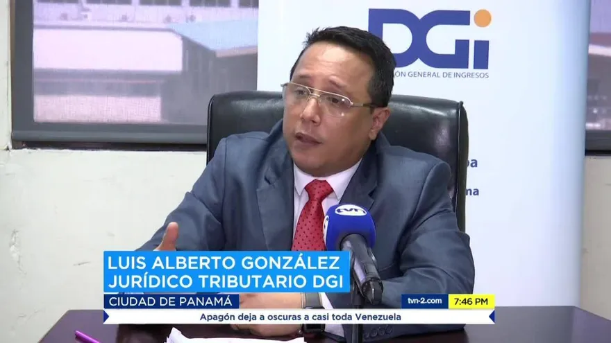 Piden a los padres de familia guardar las facturas escolares