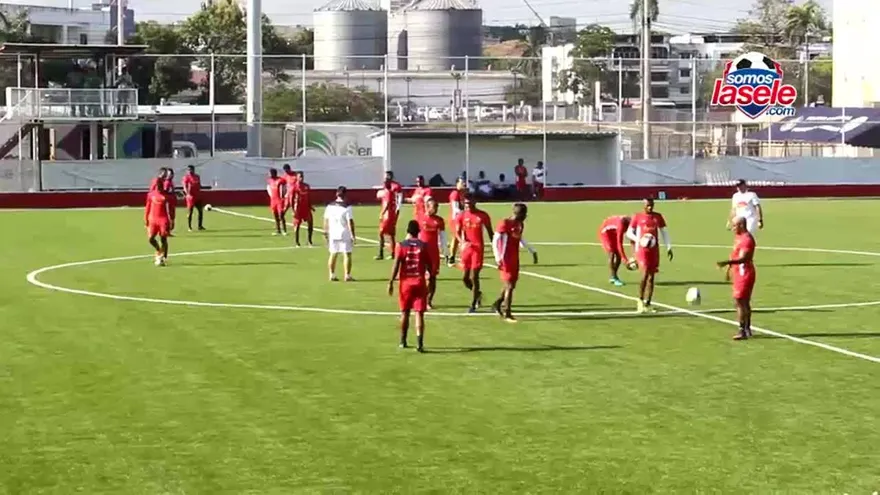 La Sele y su entrenamiento antes del duelo ante Costa Rica