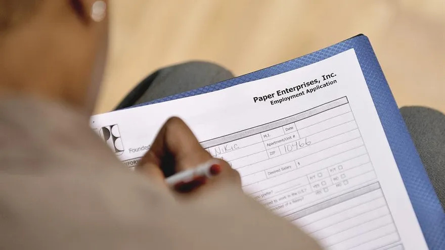 El Covid-19 dispara las peticiones de desempleo en EEUU a 3,28 millones