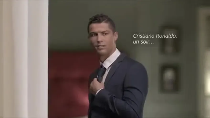 Cristiano Ronaldo no consigue ligar con una chica en este divertido 'spot'