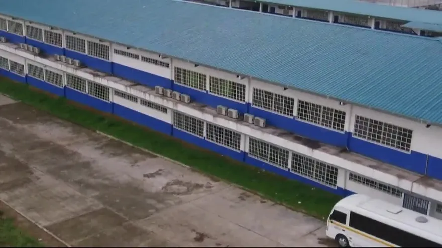 Persisten problemas en la escuela La Siesta