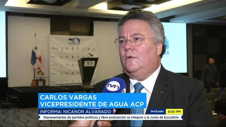 Se establecen restricciones de calado para busques que transitan por el Canal