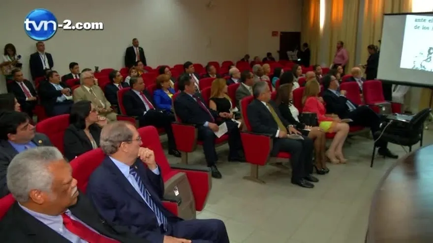 CSJ agazaja a abogados panameños