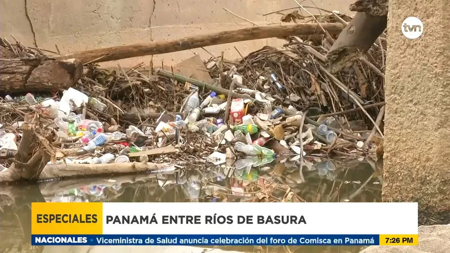 Panamá entre ríos de basura