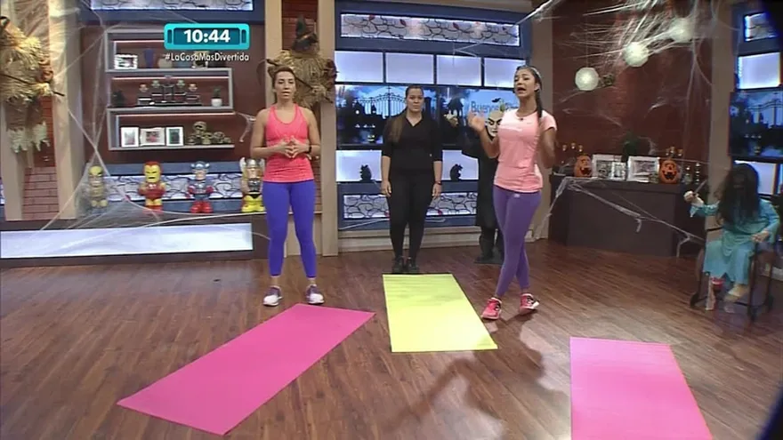 Pilates básicos para hacer en casa