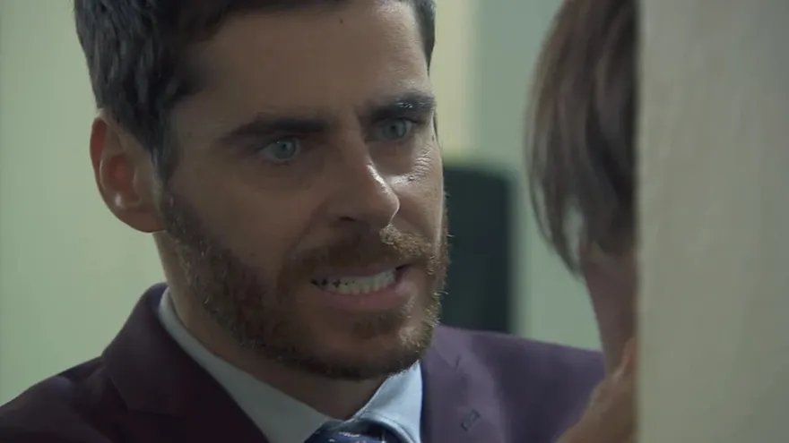 Capítulo 7: "¿Por qué no puedes ser un hombre de verdad?"