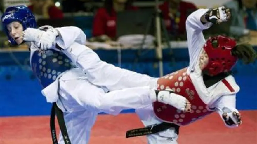 Yagüe a la final. Carstens va al repechaje