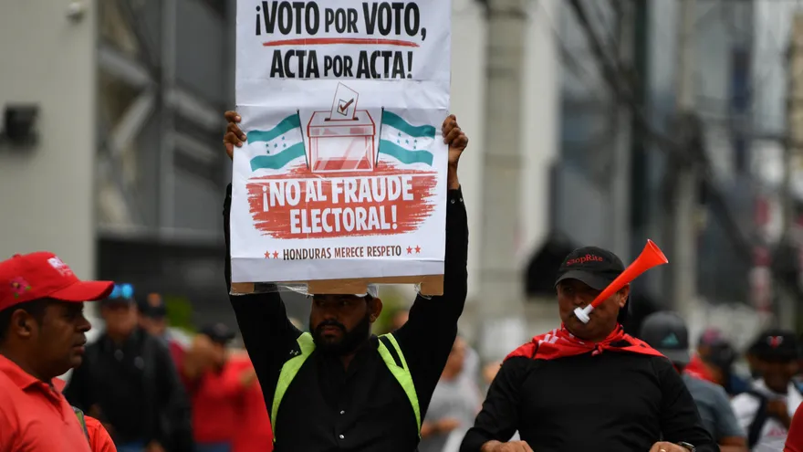 Inicia conteo de votos en Honduras