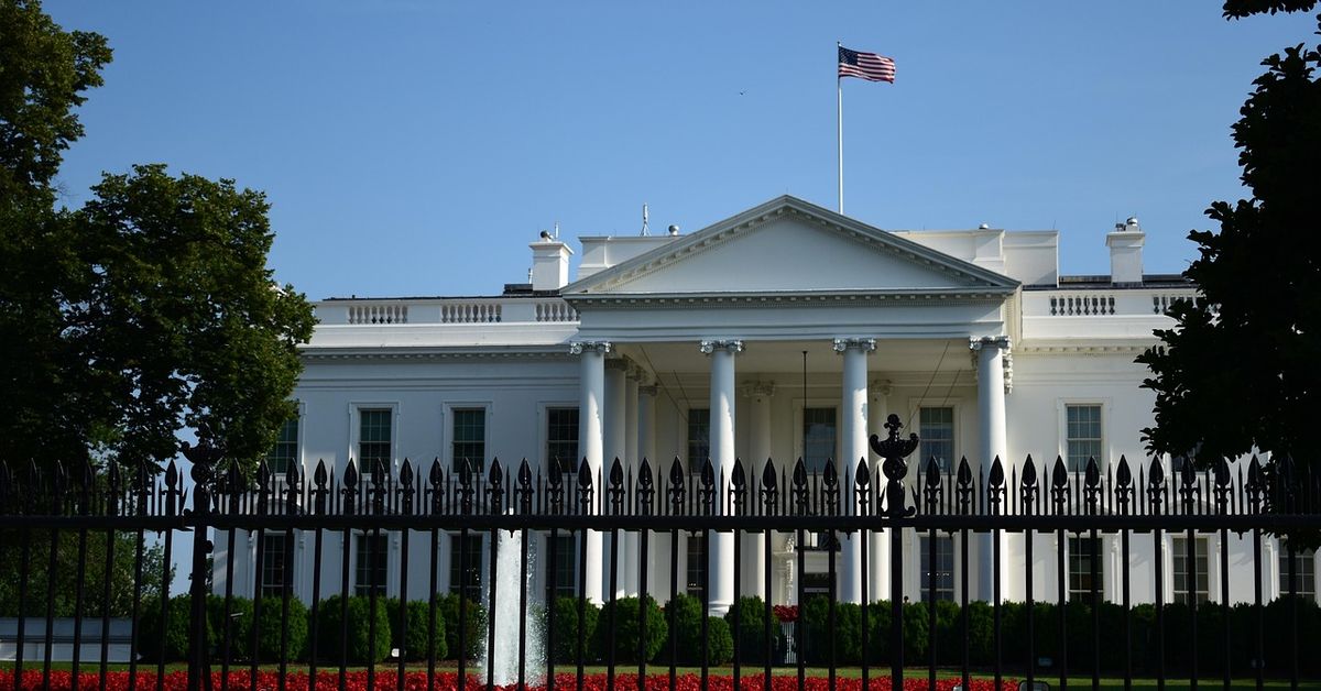 Servicio Secreto de EEUU dispara a un hombre armado cerca de la Casa Blanca