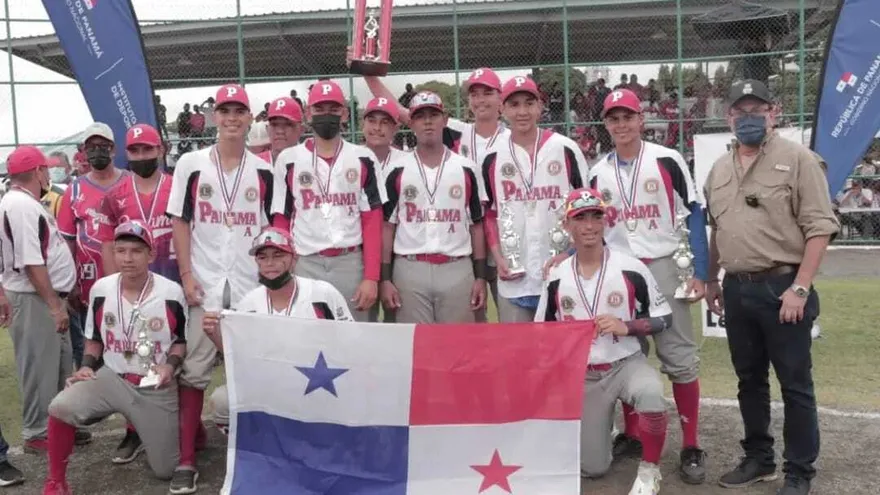 Aguadulce es campeón latinoamericano de béisbol Senior