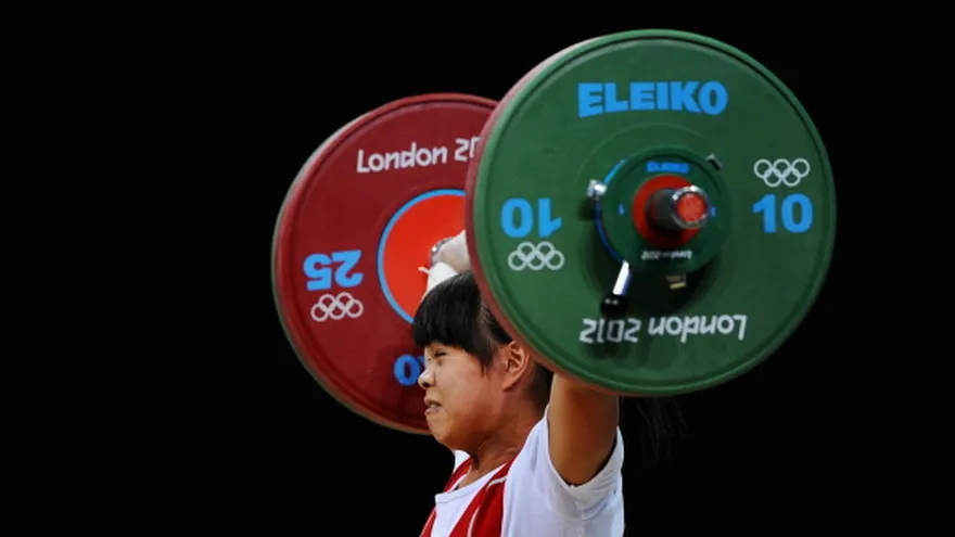 Zulfiya Chinshanlo (-53 kg)