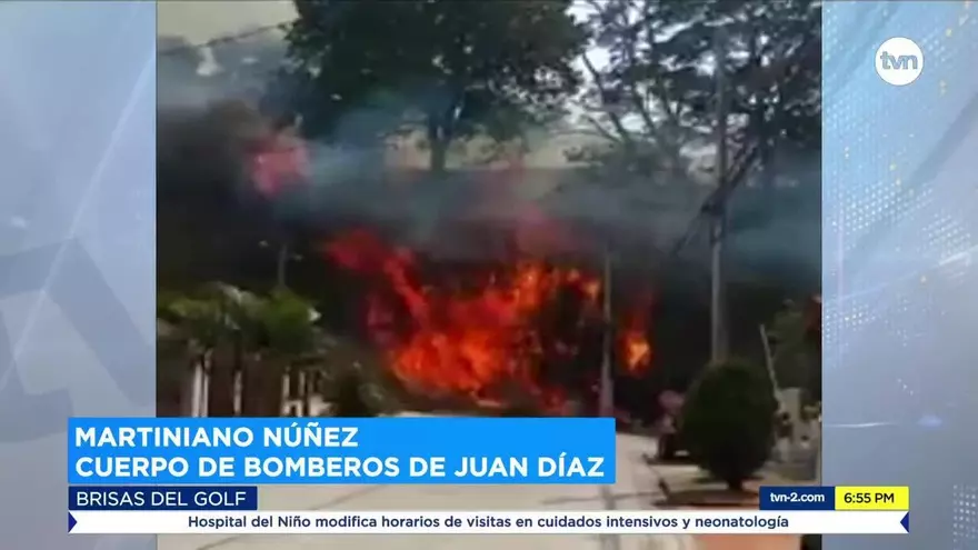 Bomberos controlan incendio de herbazal en Brisas del Golf