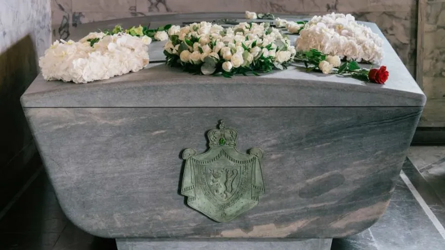 Sarcófago del rey Harald V de Noruega