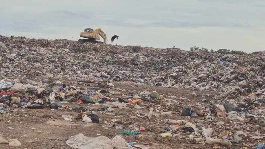 Autoridad de Aseo interviene seis vertederos en Azuero para mejorar manejo de residuos