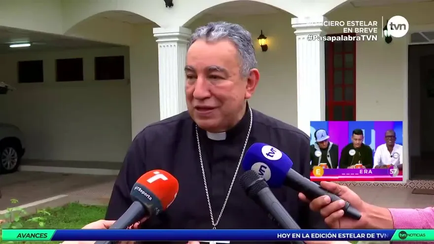 Ulloa afirmó que diálogo seguirá transmitiéndose para el pueblo