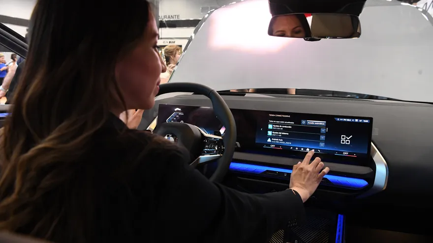 BMW presentó oficialmente su plataforma BMW ConnectedDrive, y su aplicación My BMW