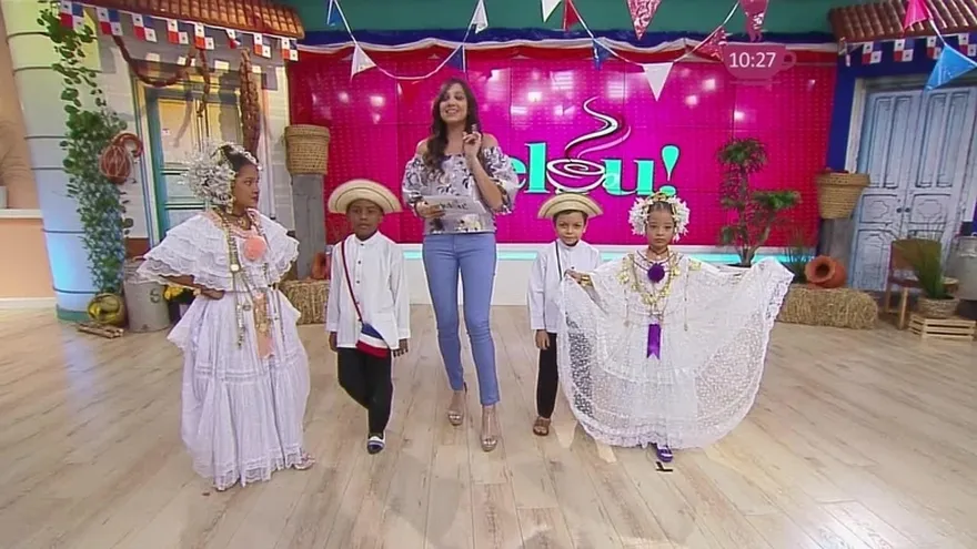 Un poco más del concurso de Mini Bailarines Folclóricos en Jelou