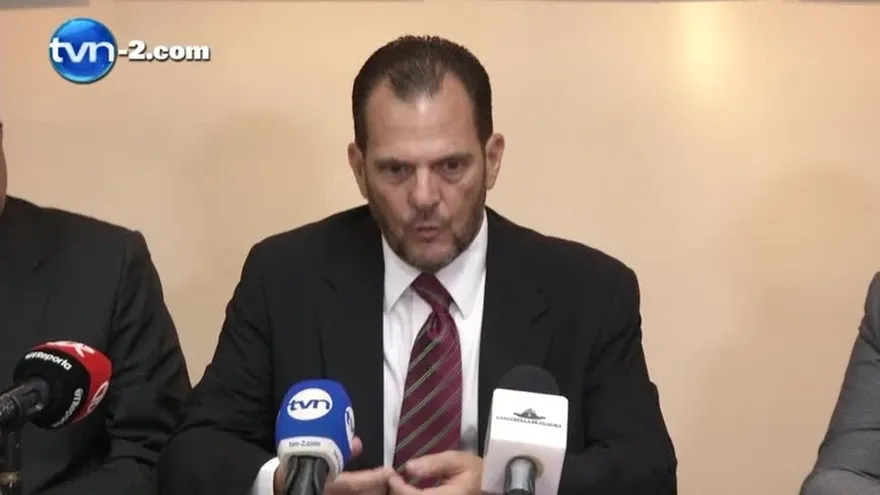 Contralor Humbert se encargará de investigar a Ferrufino