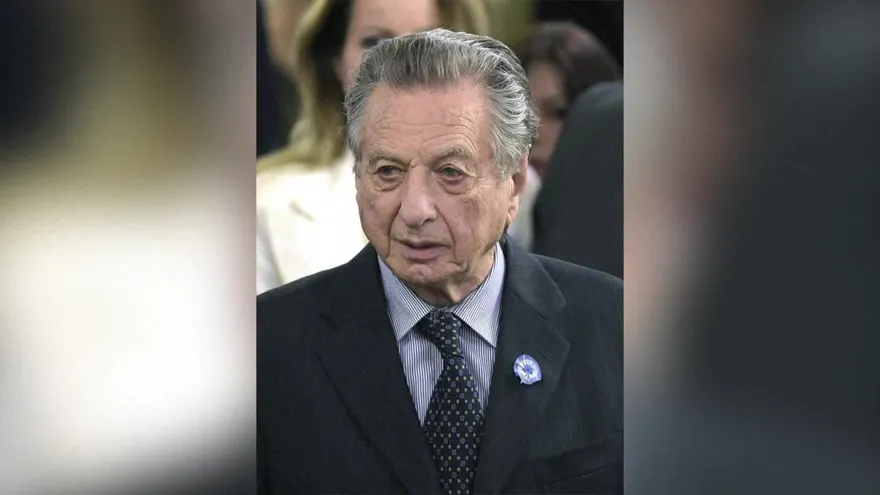 Indagatoria a padre y hermano de Macri por caso de corrupción