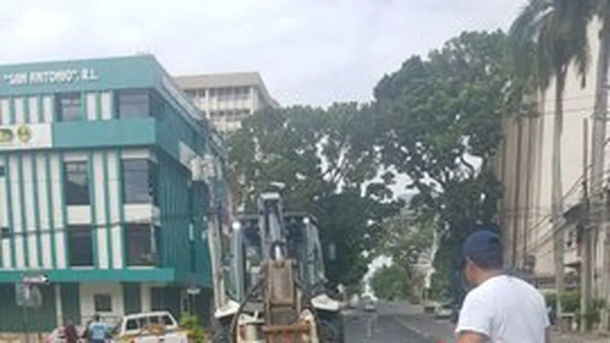 Reparación de tubería mantiene sin agua potable a sectores de avenida Cuba