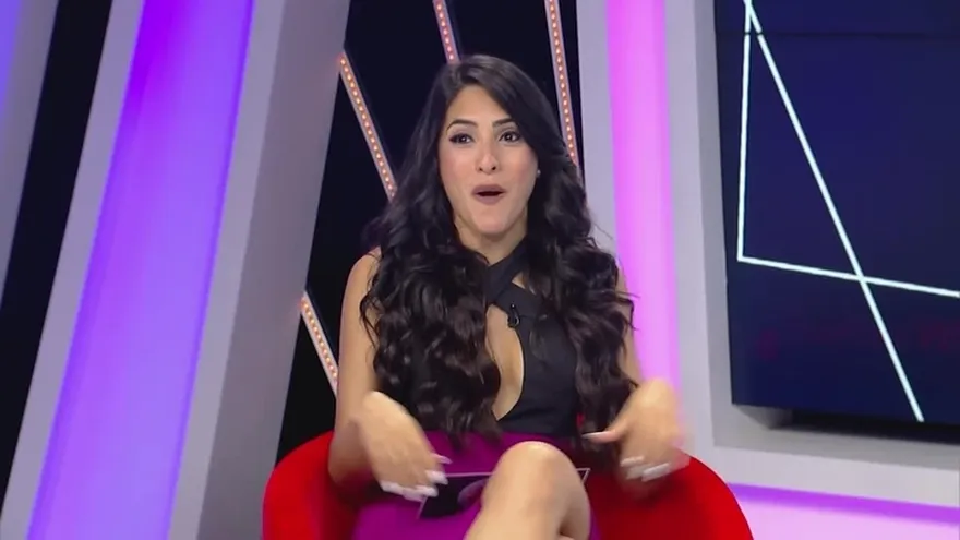 ¡Carolina de Big Brother le gusta un chombo!