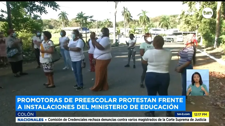 Promotoras de educación preescolar de Colón protestan