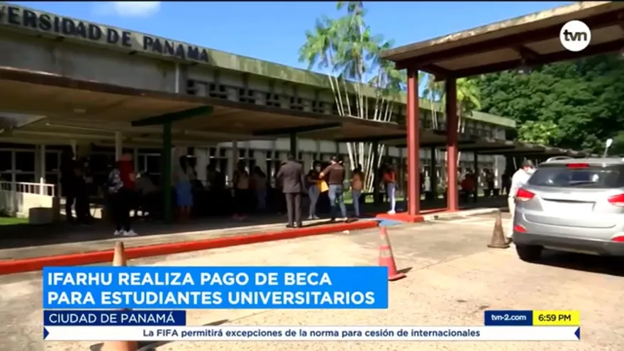 Ifarhu realiza pago de beca para estudiantes universitarios