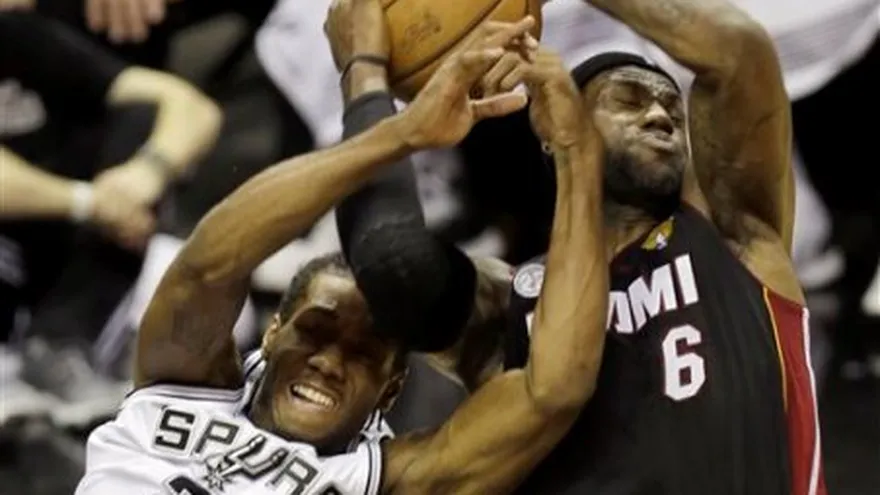 LeBron saca la cara y el Heat empata la Final