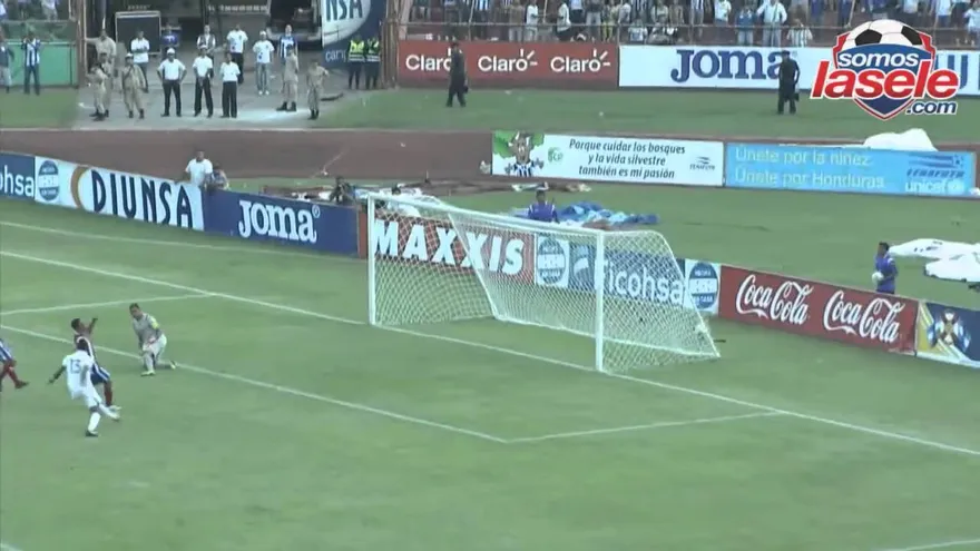 Repasa el gol de Jerry Bengston, el de la victoria sobre Costa Rica