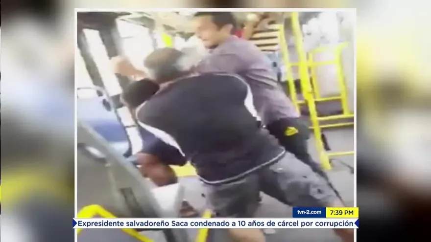 Dan brutal golpiza  a ladrón