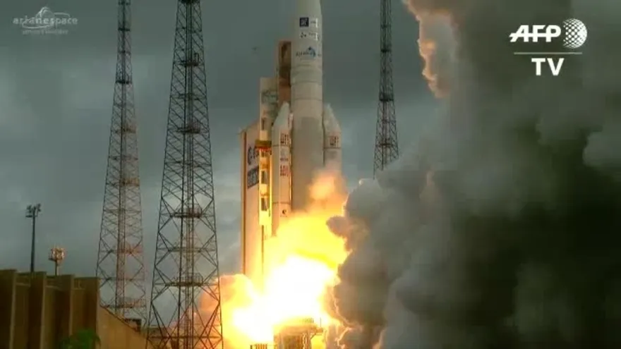 Ariane 5 puso en órbita satélites de Brasil y Japón