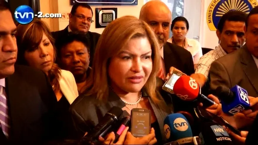 Querella es una ridiculez, Alma Cortés