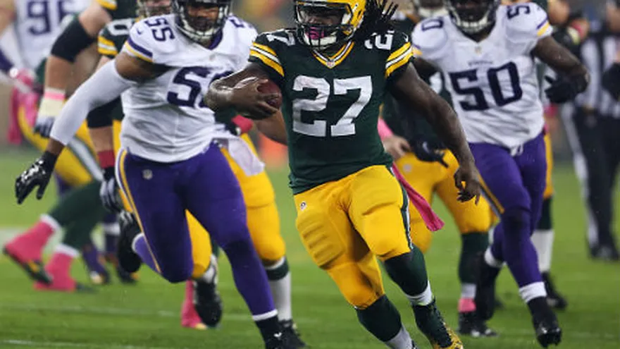 Packers destrozan a Vikings