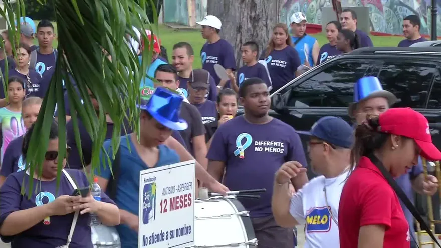 Caminata de sensibilización sobre el autismo