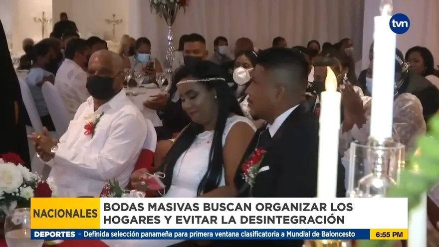 Realizan matrimonios masivos en Colón