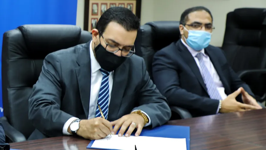 Primer Superintendente de Sujetos No financieros toma posesión