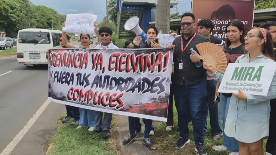 Protestas en la UNACHI