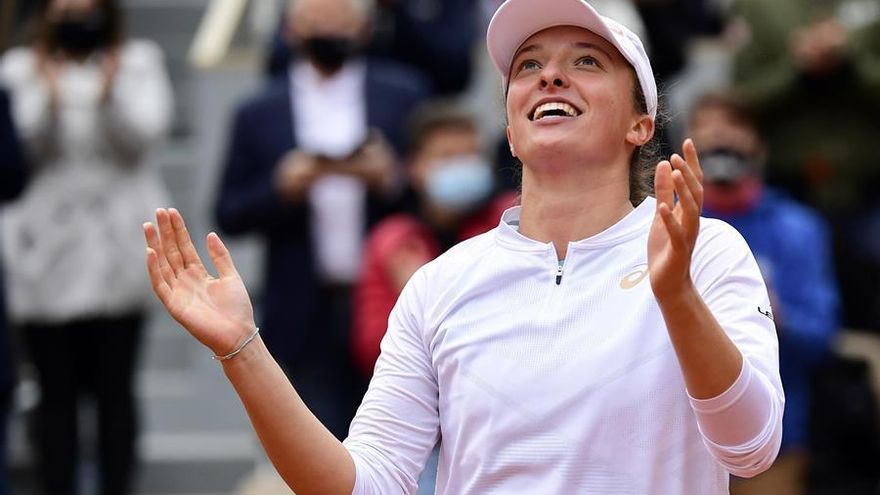 Swiatek, un huracán en Roland Garros