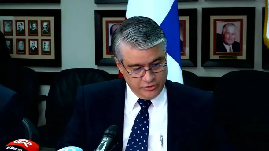 Ministro del MEF se refiere a situación de las empresas en Panamá