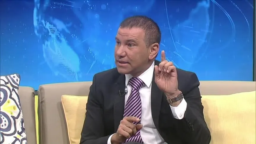 Especialista comparte información sobre calvicie en la mujer