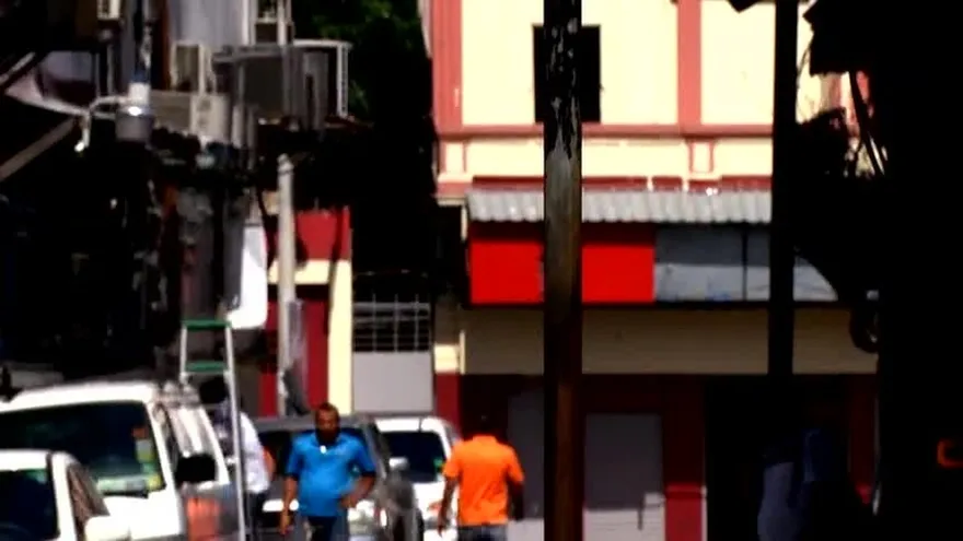 MULTAS POR ORINAR EN LA CALLE