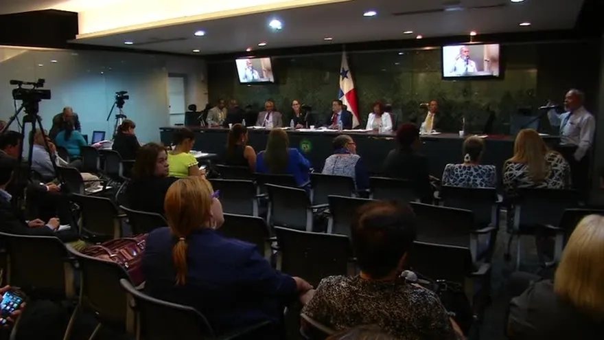 Se enciende debate sobre subsidio electoral