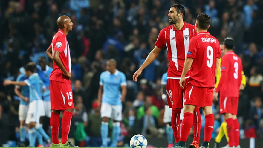 En el último minuto sacó el triunfo Manchester City 2-1 al Sevilla