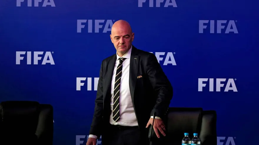 La FIFA quiere limitar el número de cesiones de los clubs