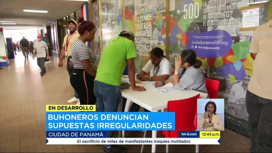 Comienzan trámites para buhoneros que venderán en el Desfile de Navidad