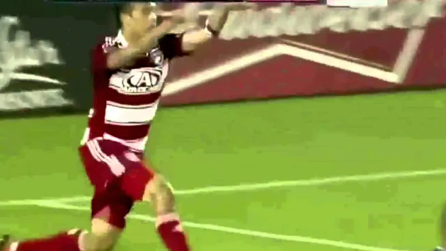 Anotación de Blas Pérez, el panameño sigue encendido en la MLS